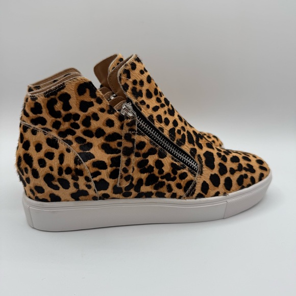 Steve MaddenWomen's Caliber Wedge Sneakers Leopard Print High-Top Sneakers SZ 10 - Picture 13 of 16